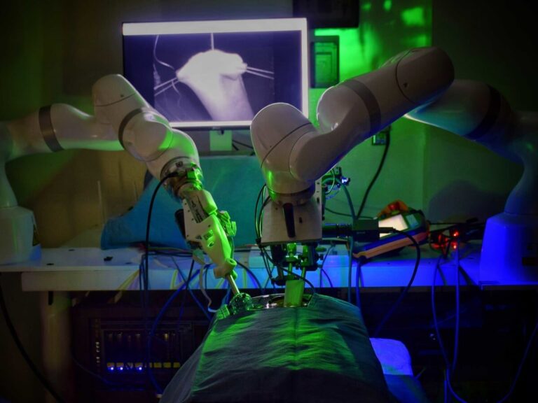 UC Berkeley’s HiL-SERL Approach Speeds Up Surgical Robot Learning to 100% Accuracy